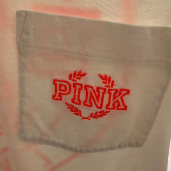 PINK Victoria's Secret White Graphic  T-Shirt - Picture 4 of 6
